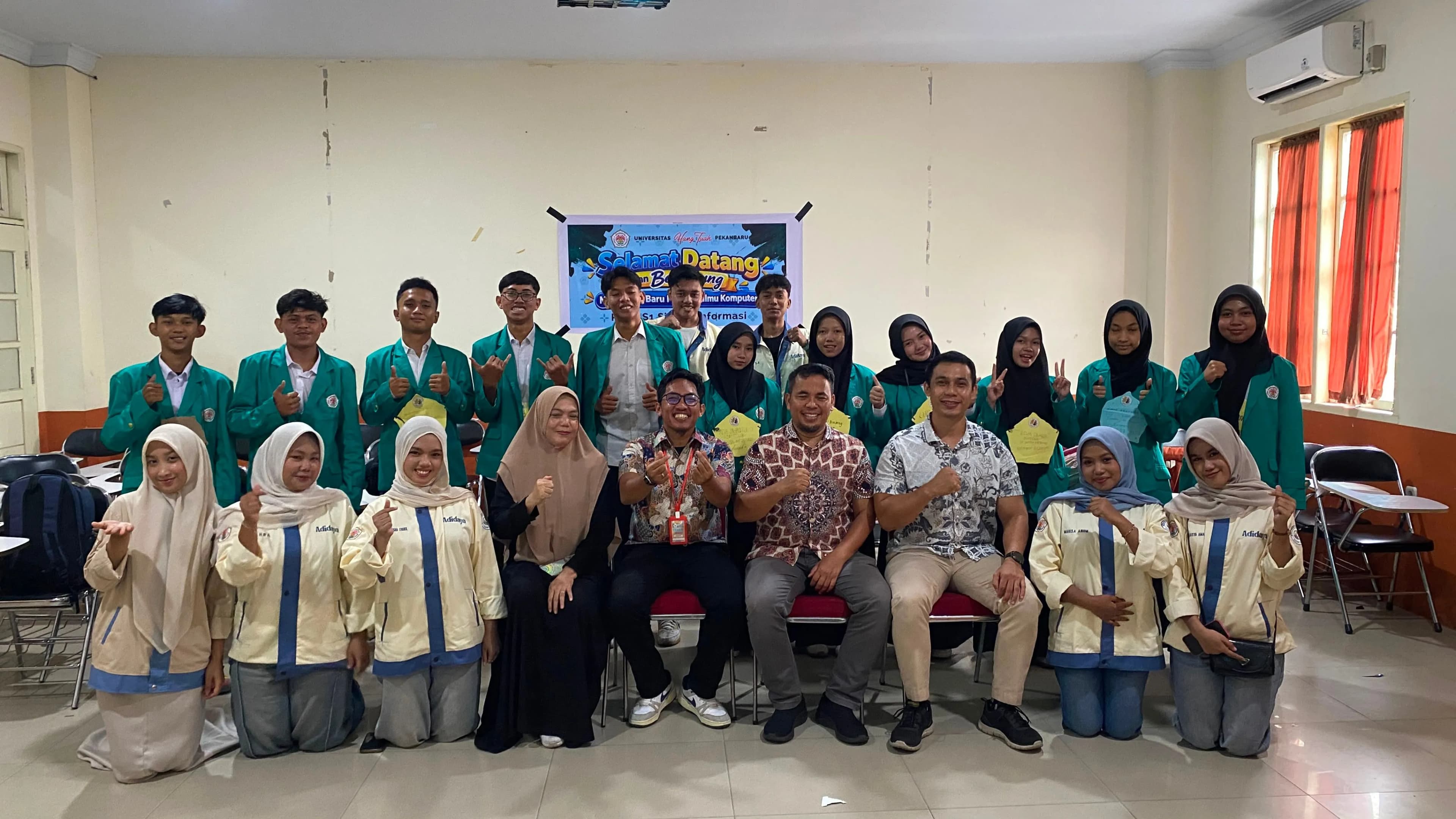 PKKMB 2026: Prodi Sistem Informasi UHT Pekanbaru Sambut Mahasiswa Baru dan Kenalkan Lingkungan Akademik serta Organisasi Kemahasiswaan